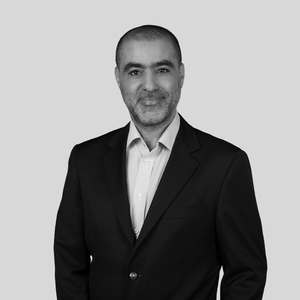 Ali Naguib (2001 MBA)